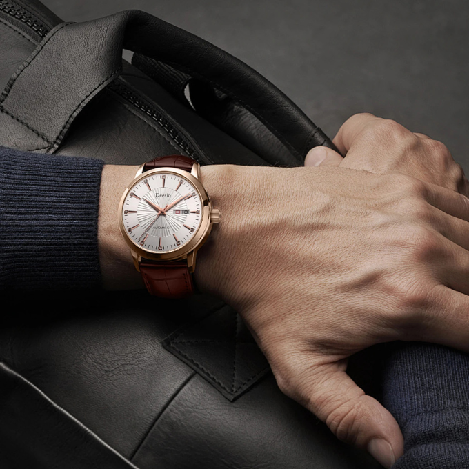 The Deesio Leather Watch