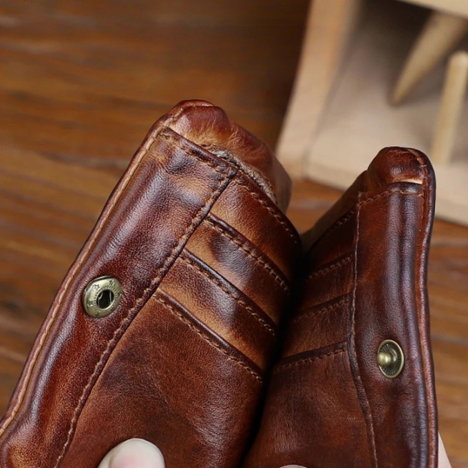 Ashmoor Full-Grain Leather Wallet